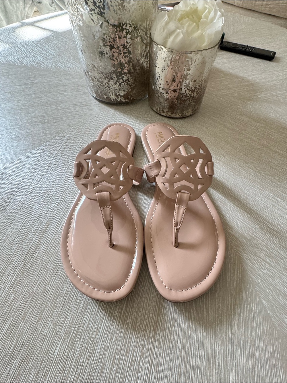 Michael Shannon Pink Leather Cutout Thong Sandals